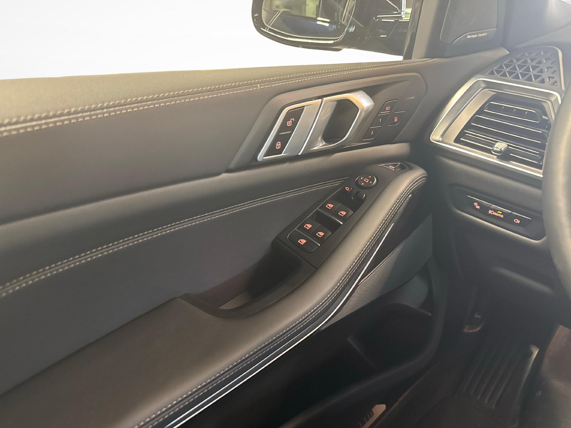 BMW X5 xDrive 30d SAG-image-12
