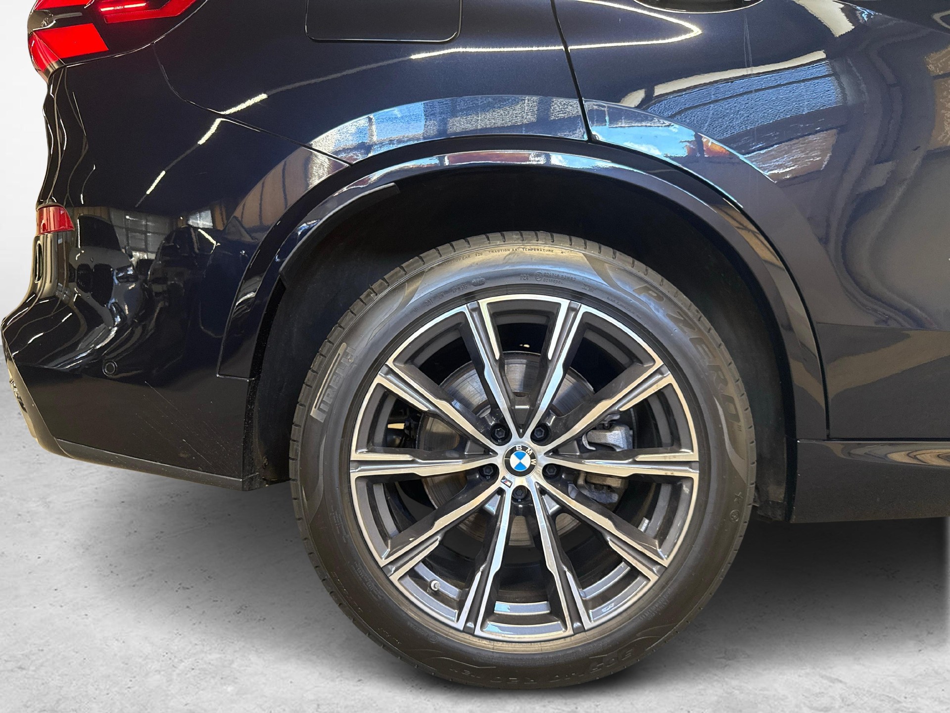 BMW X5 xDrive 30d SAG-image-11