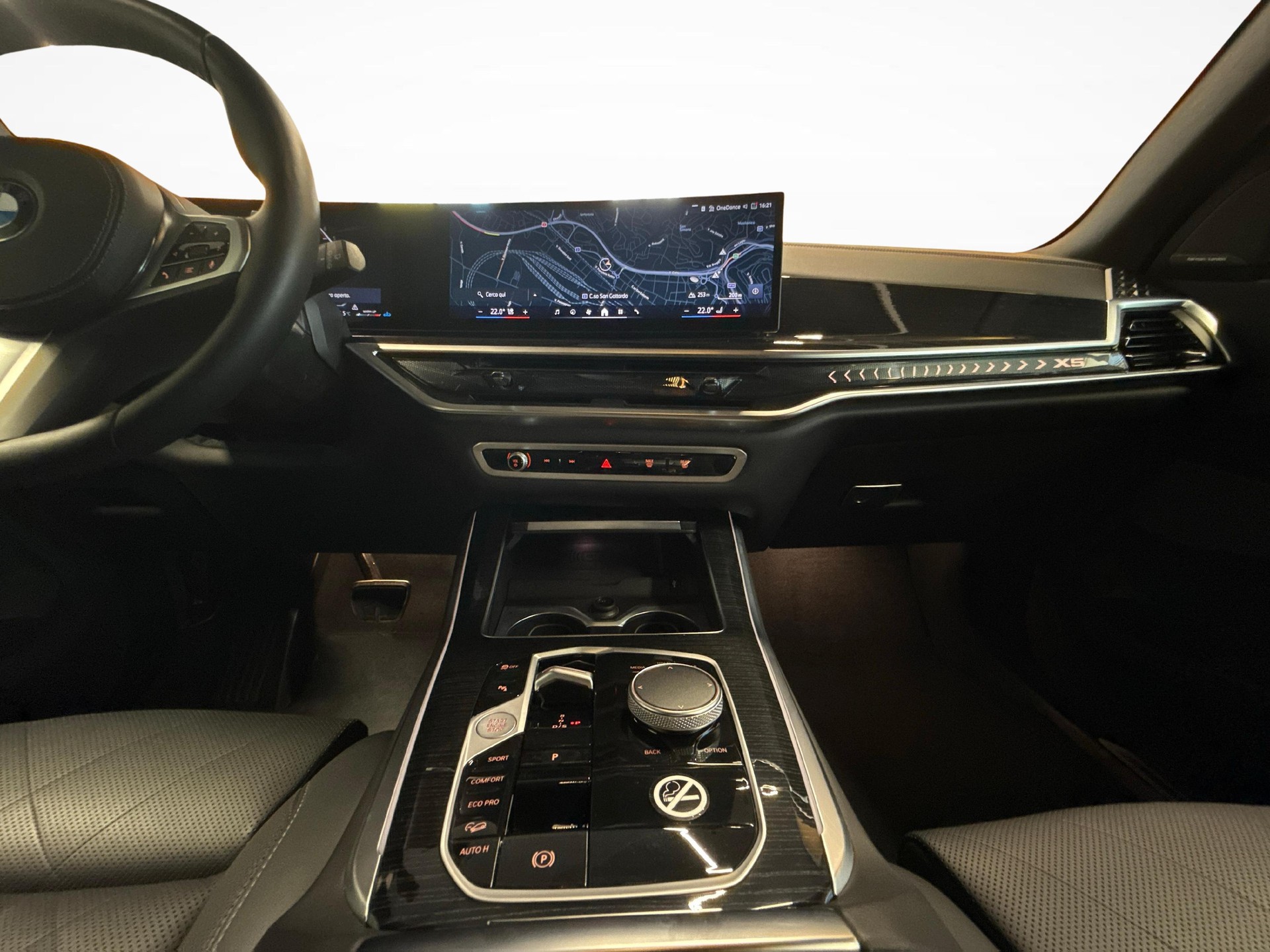 BMW X5 xDrive 30d SAG-image-15