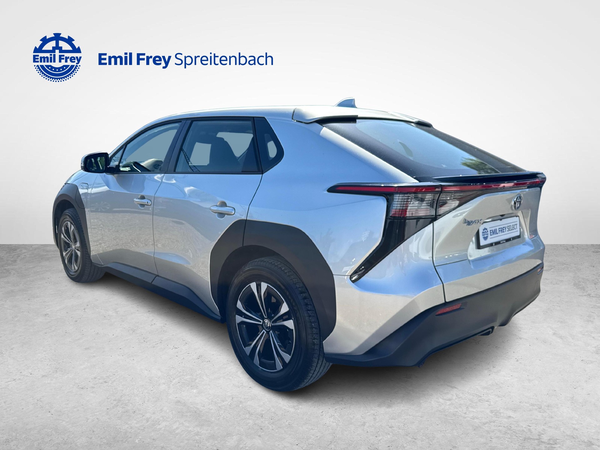TOYOTA bZ4X Trend-image-3