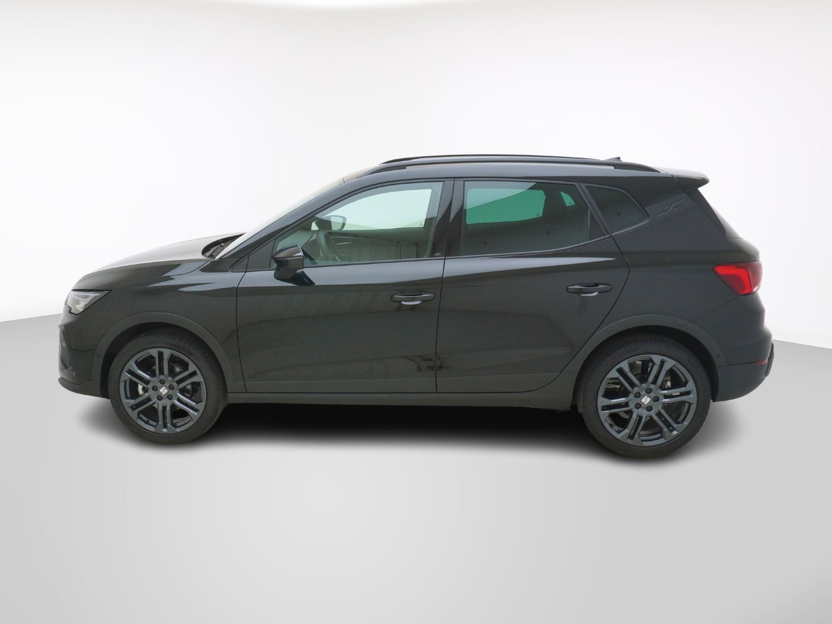 SEAT Arona 1.5 TSI FR DSG-image-1