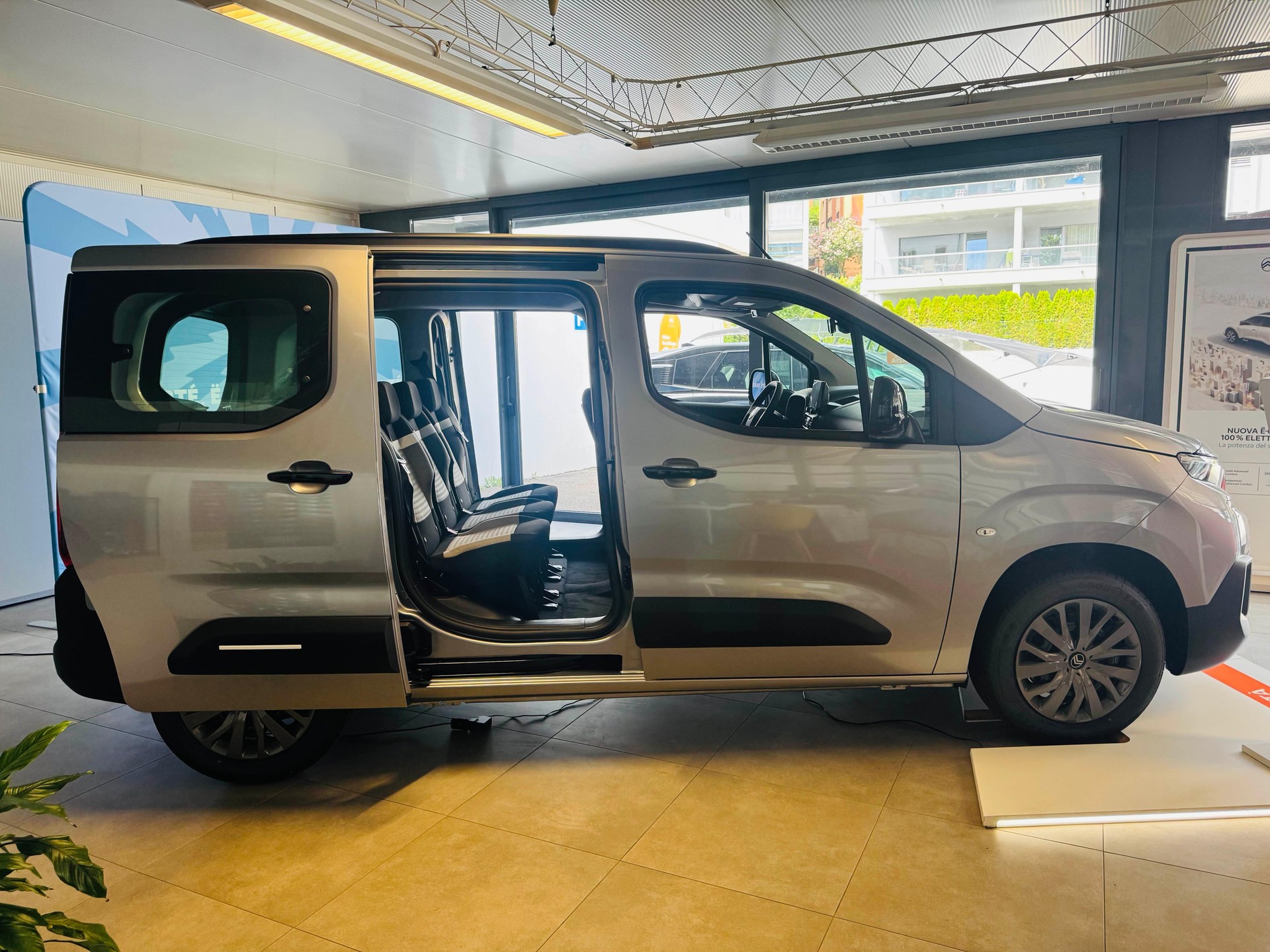 CITROEN NEW Berlingo 1.2 PureTech Tonic-image-5