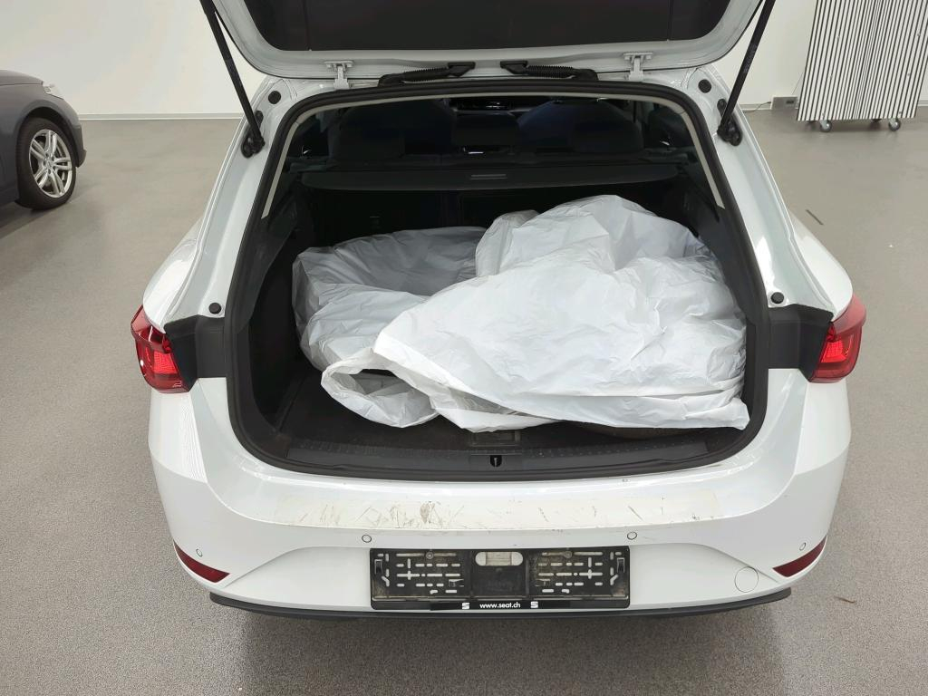 SEAT Leon ST 2.0 TDI EVO DSG Style ** Frisch ab MFK und Service ** CH Auto ** 1. Hand **-image-7