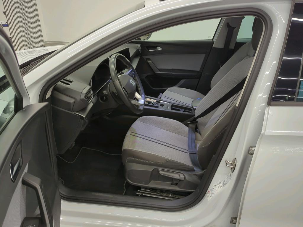 SEAT Leon ST 2.0 TDI EVO DSG Style ** Frisch ab MFK und Service ** CH Auto ** 1. Hand **-image-3