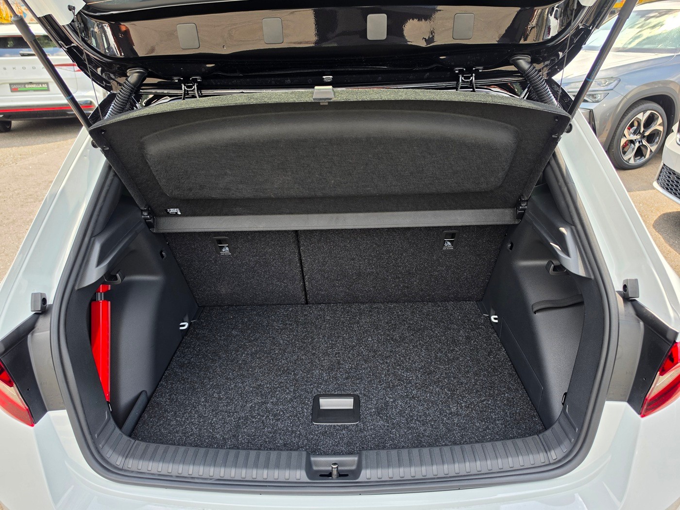 SKODA Fabia 1.5 TSI 130 DSG-image-5