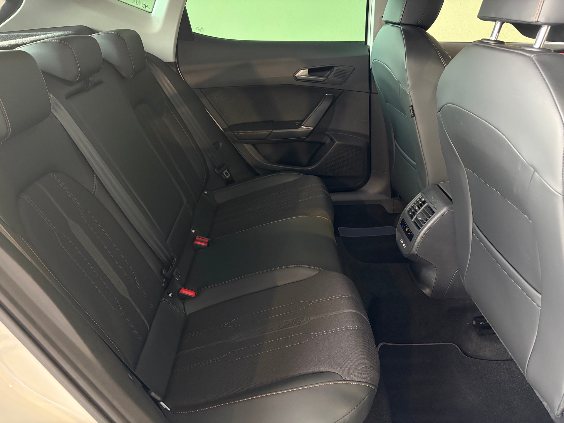 CUPRA Formentor 2.0TSI 4Drive DSG ***Ab MFK***Anhängerkupplung***-image-12