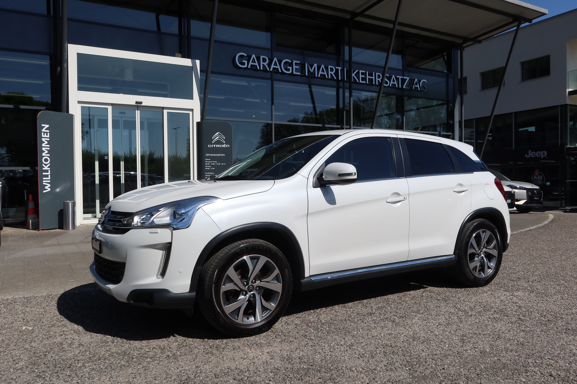 CITROEN C4 Aircross 1.6HDi Exc4WD-image-1