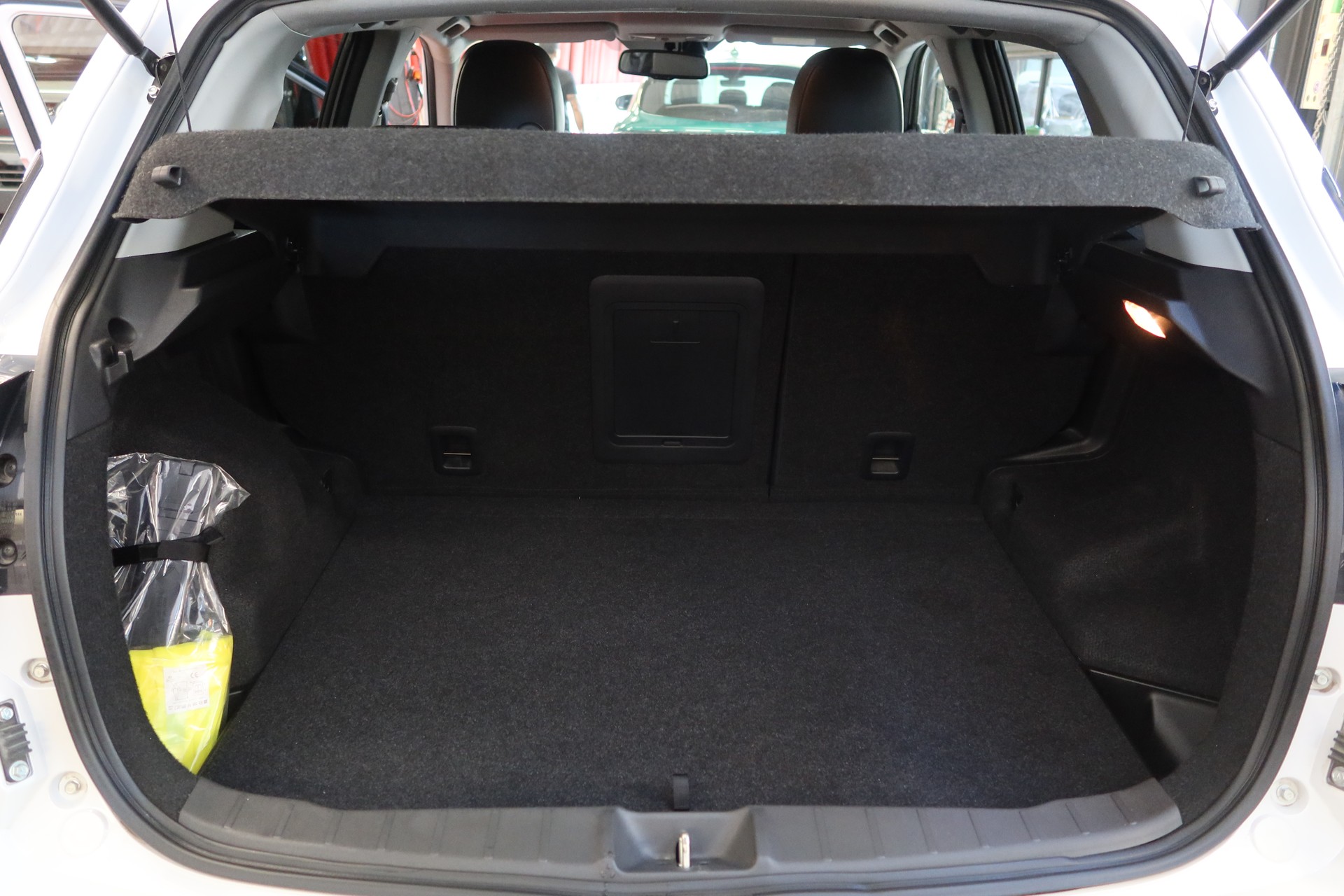 CITROEN C4 Aircross 1.6HDi Exc4WD-image-15