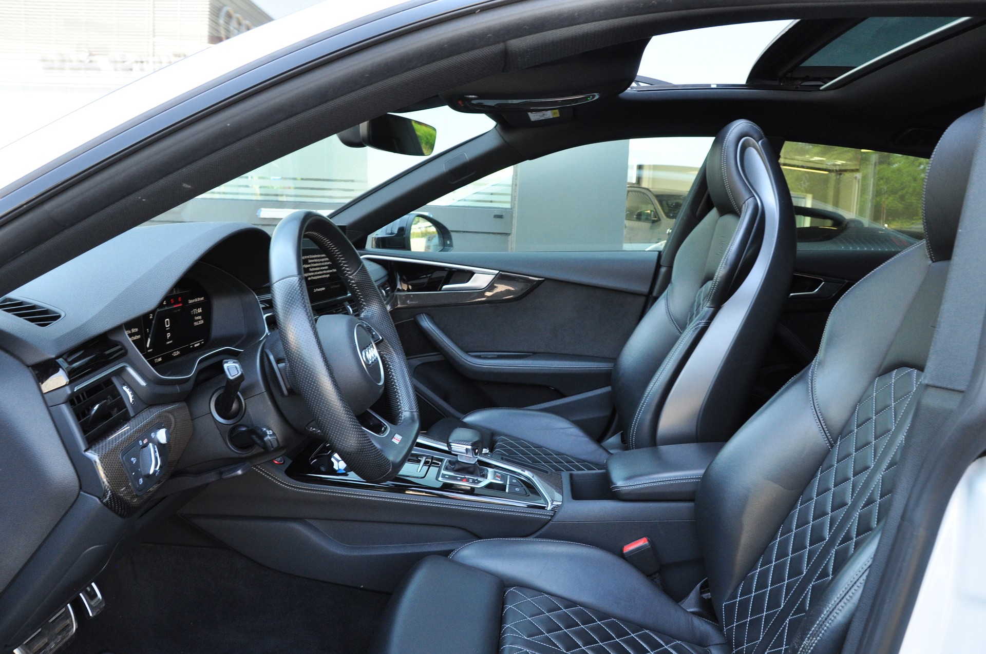 AUDI S5 Sportback 3.0 TDI quattro tiptronic-image-17