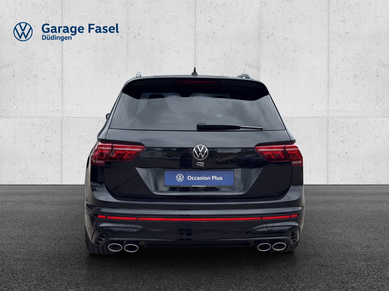 VW Tiguan 2.0TSI R 4Motion DSG-showroom-element-3