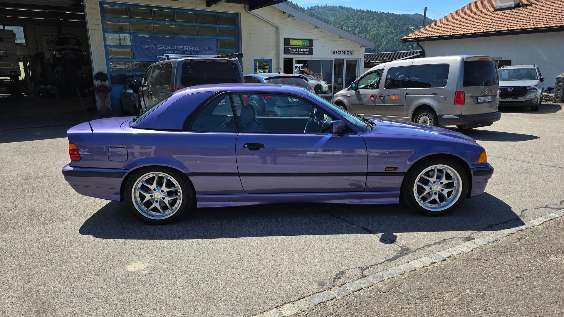 BMW 3er Reihe E36 Cabriolet 318i-image-3