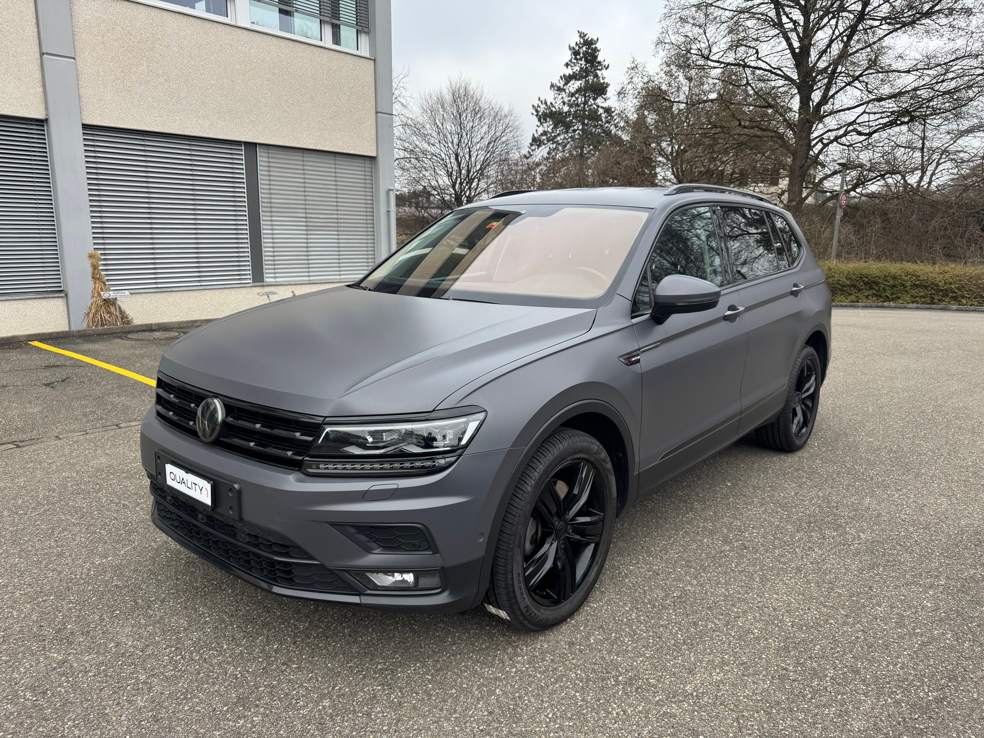 VW Tiguan Allspace 2.0TSI Highline 4Motion DSG-image-0