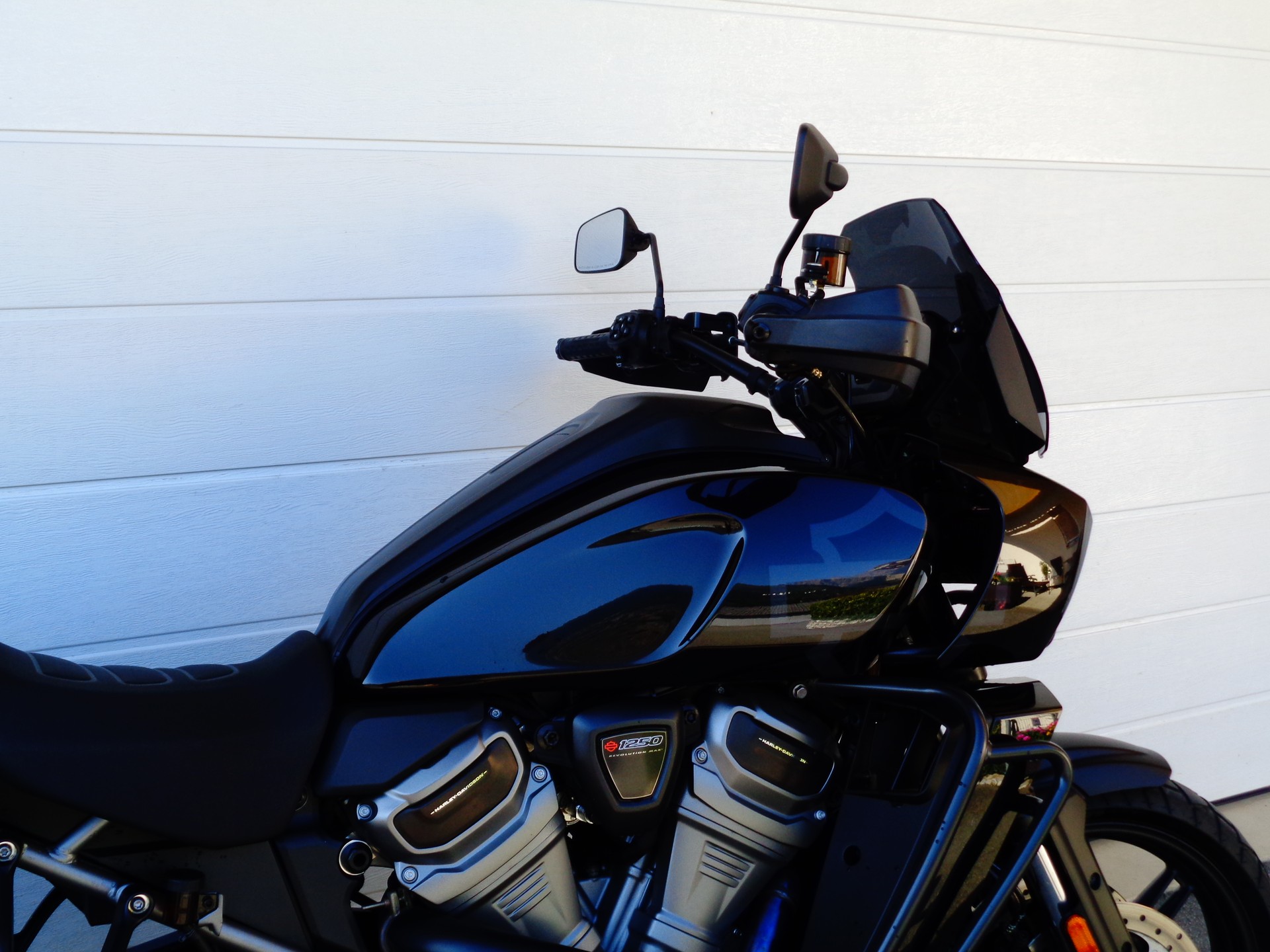 HARLEY-DAVIDSON RA Pan America 1250 Special-showroom-element-3