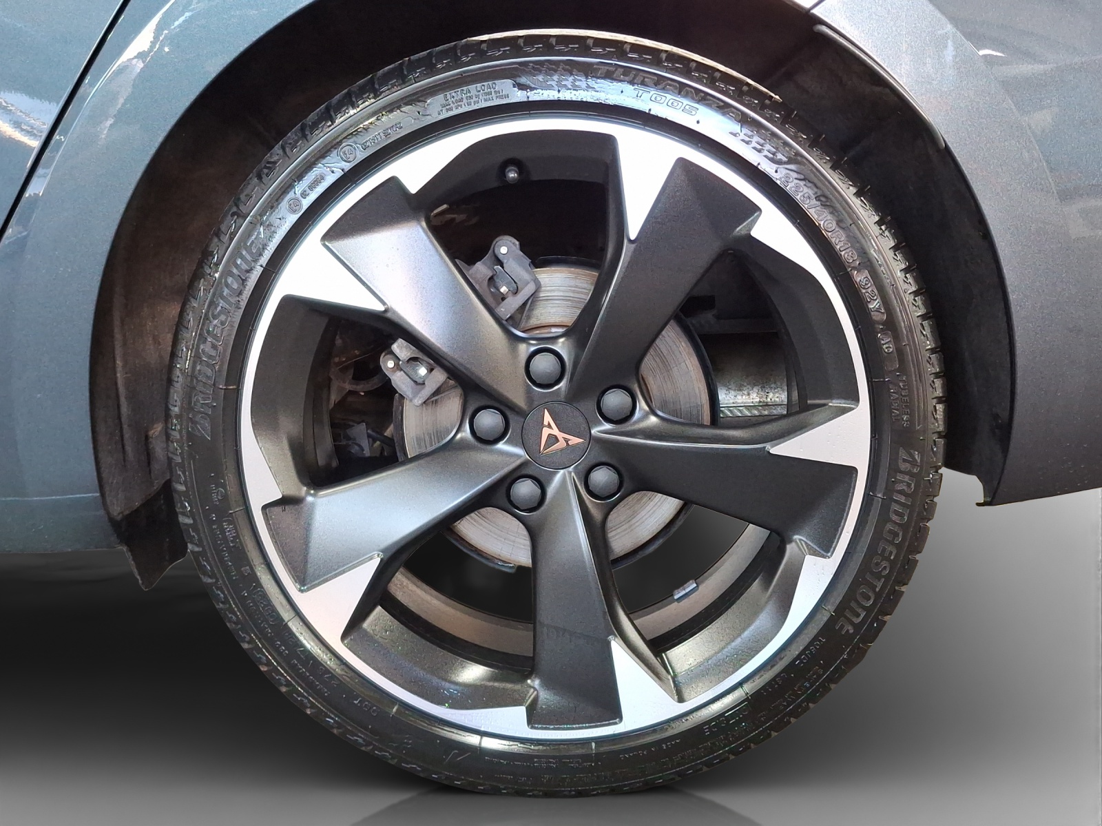 CUPRA LEON ST 1.5 e-HYBRID pHEV DSG-image-13