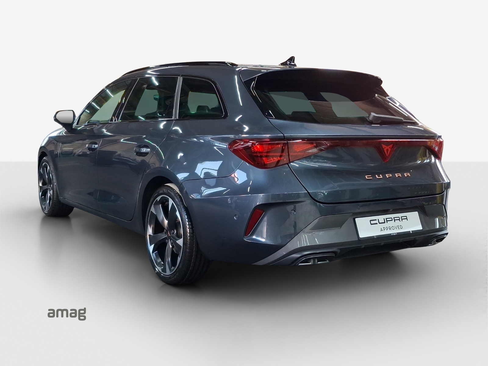 CUPRA LEON ST 1.5 e-HYBRID pHEV DSG-image-2