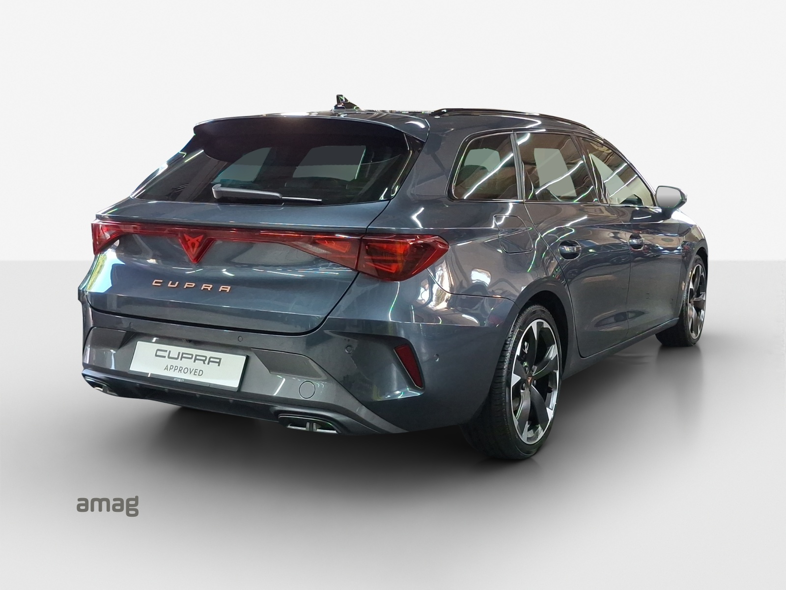 CUPRA LEON ST 1.5 e-HYBRID pHEV DSG-image-4
