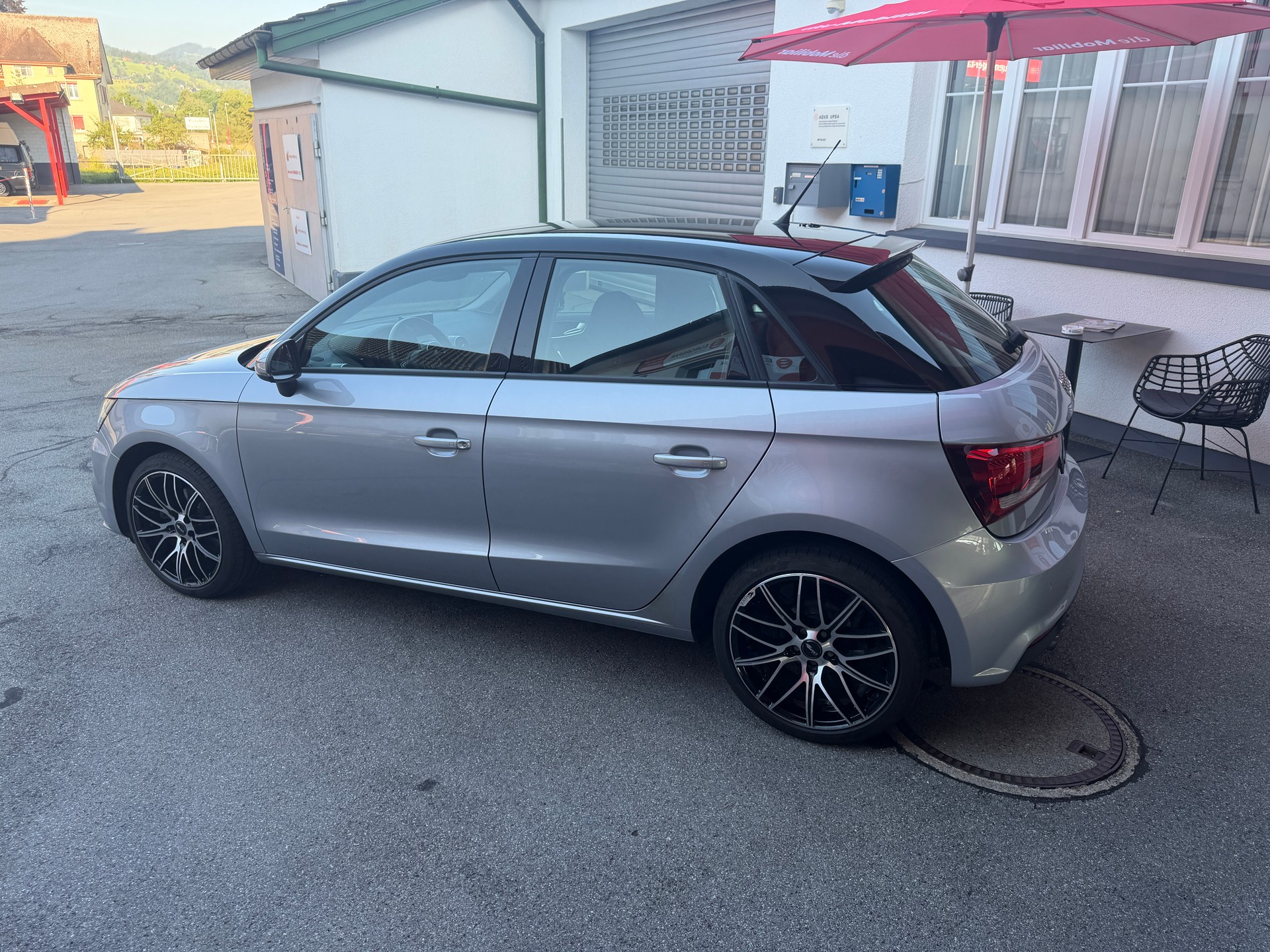 AUDI A1 Sportback 1.4 TFSI Sport S-tronic-image-7