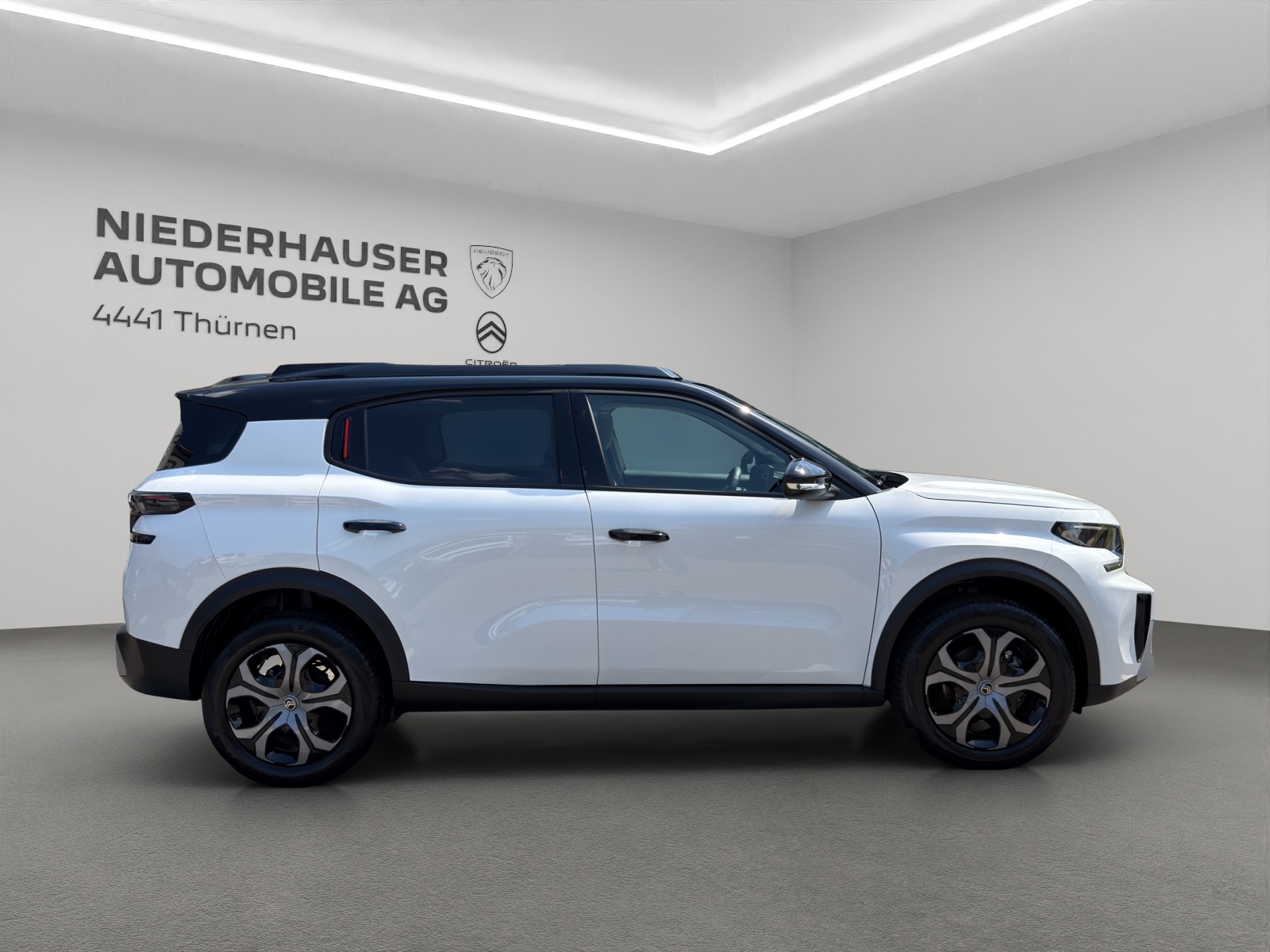 CITROEN e-C3 Aircross 54kWh Plus-image-1
