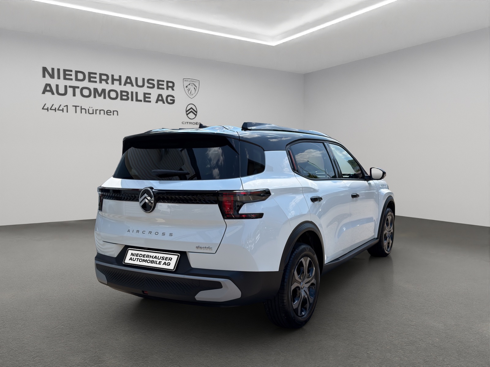 CITROEN e-C3 Aircross 54kWh Plus-image-2