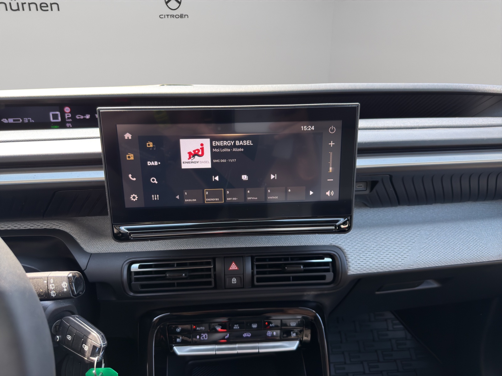 CITROEN e-C3 Aircross 54kWh Plus-image-7
