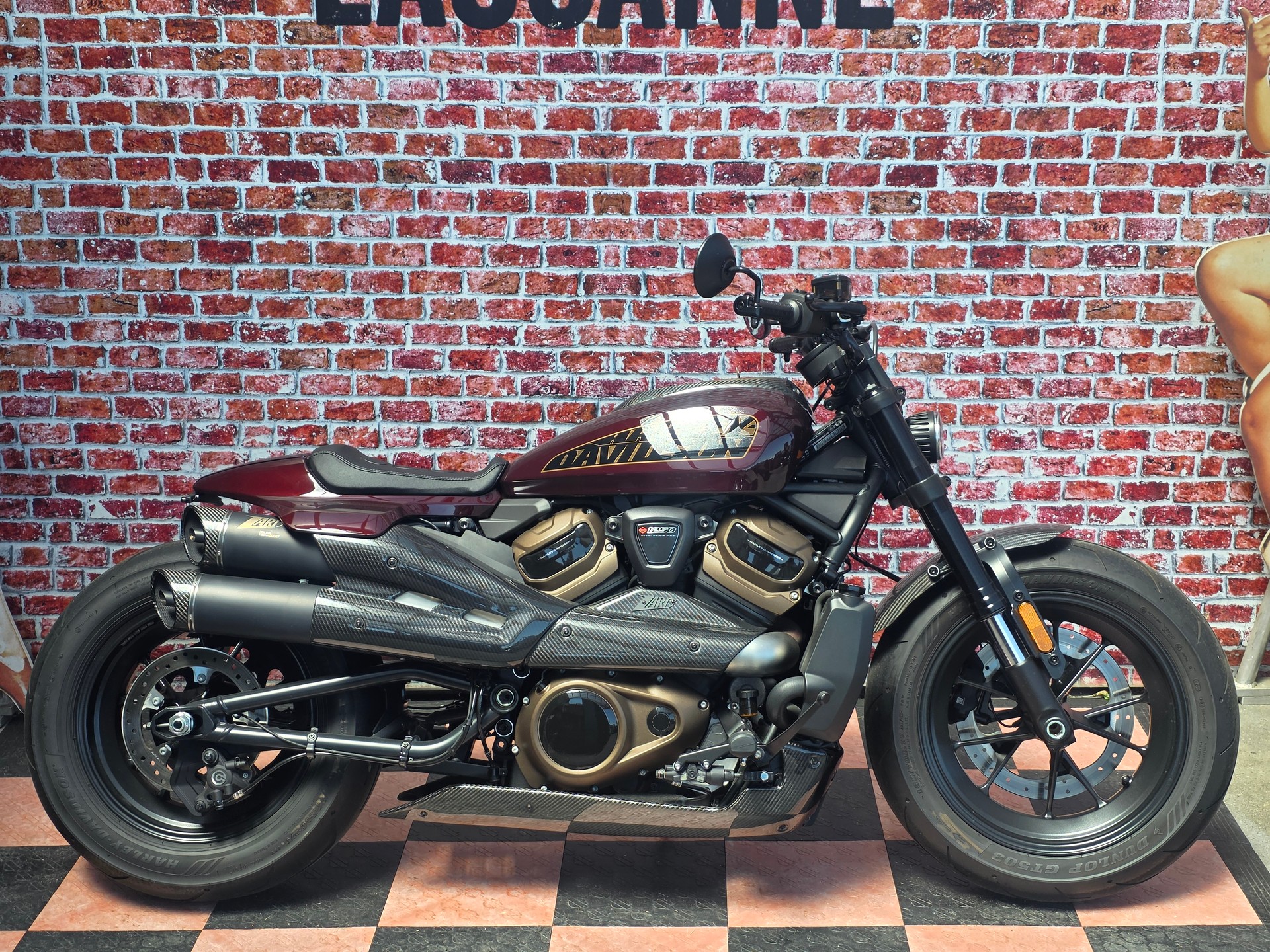 HARLEY-DAVIDSON RH 1250 Sportster S-showroom-element-2