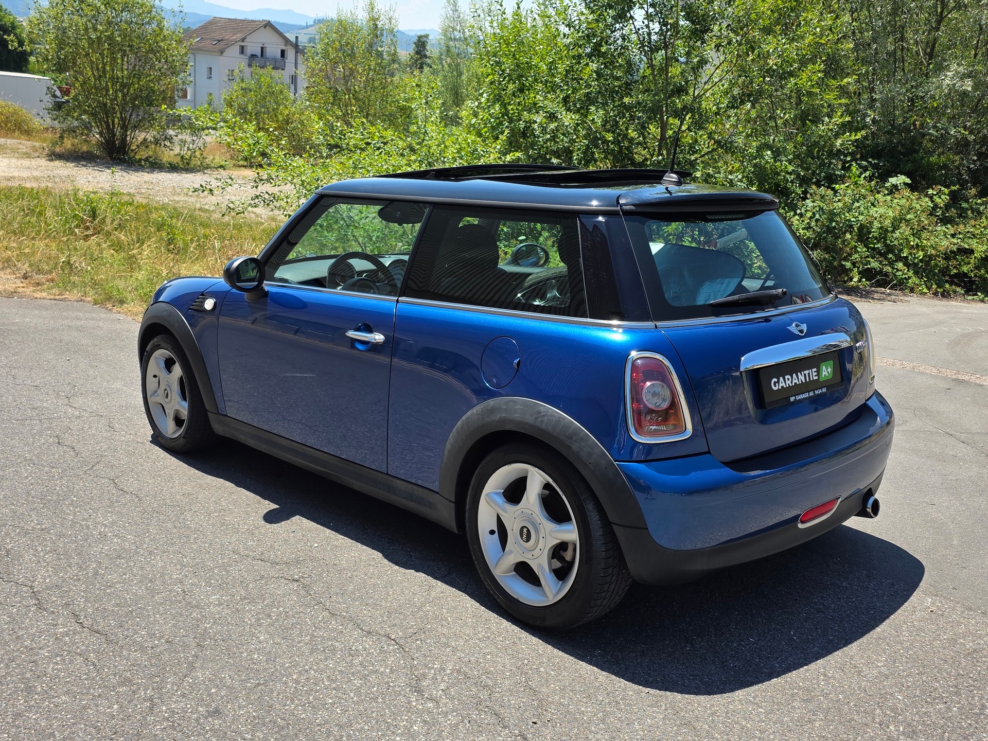 MINI COOPER-image-2