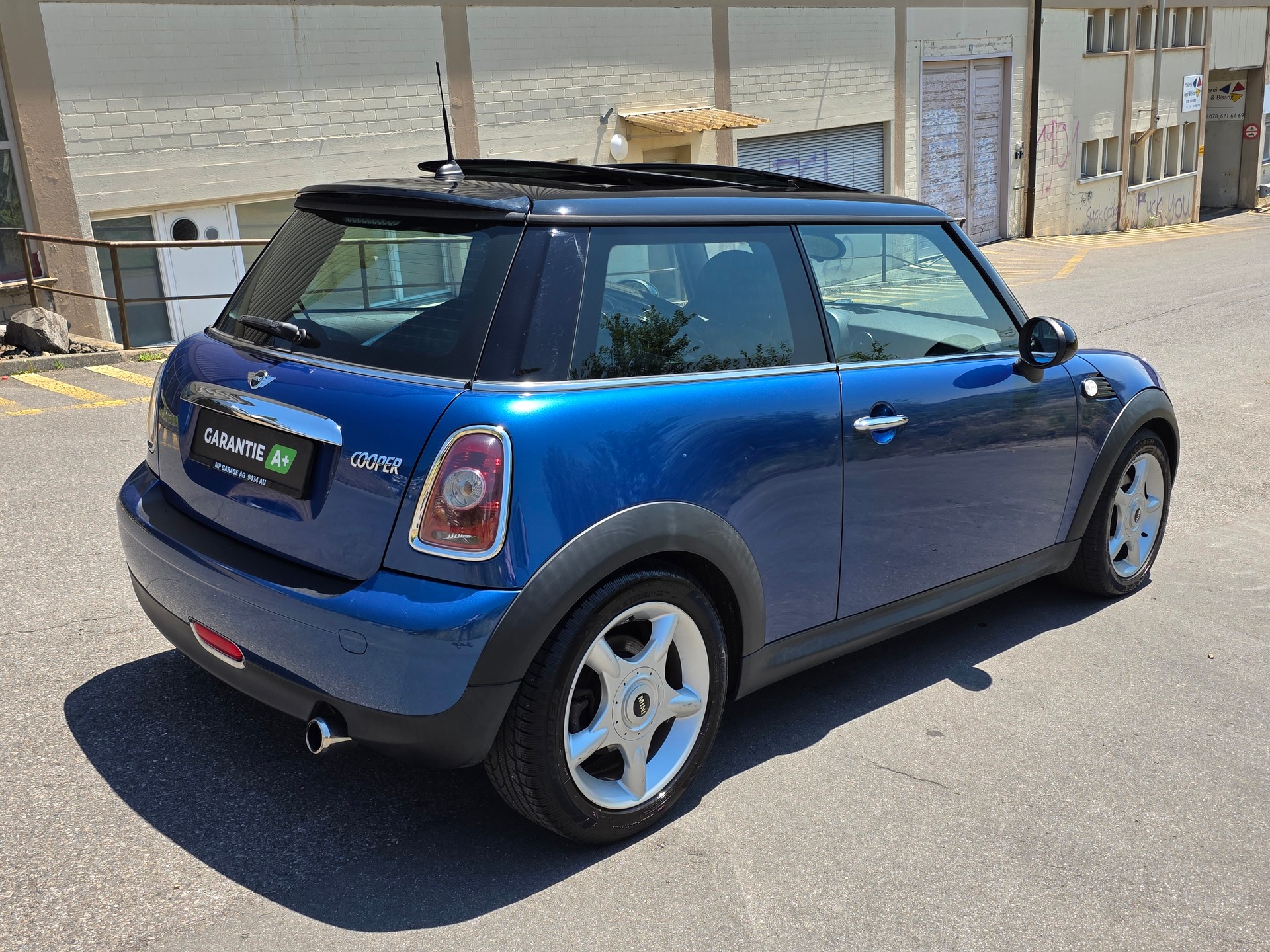 MINI COOPER-image-4
