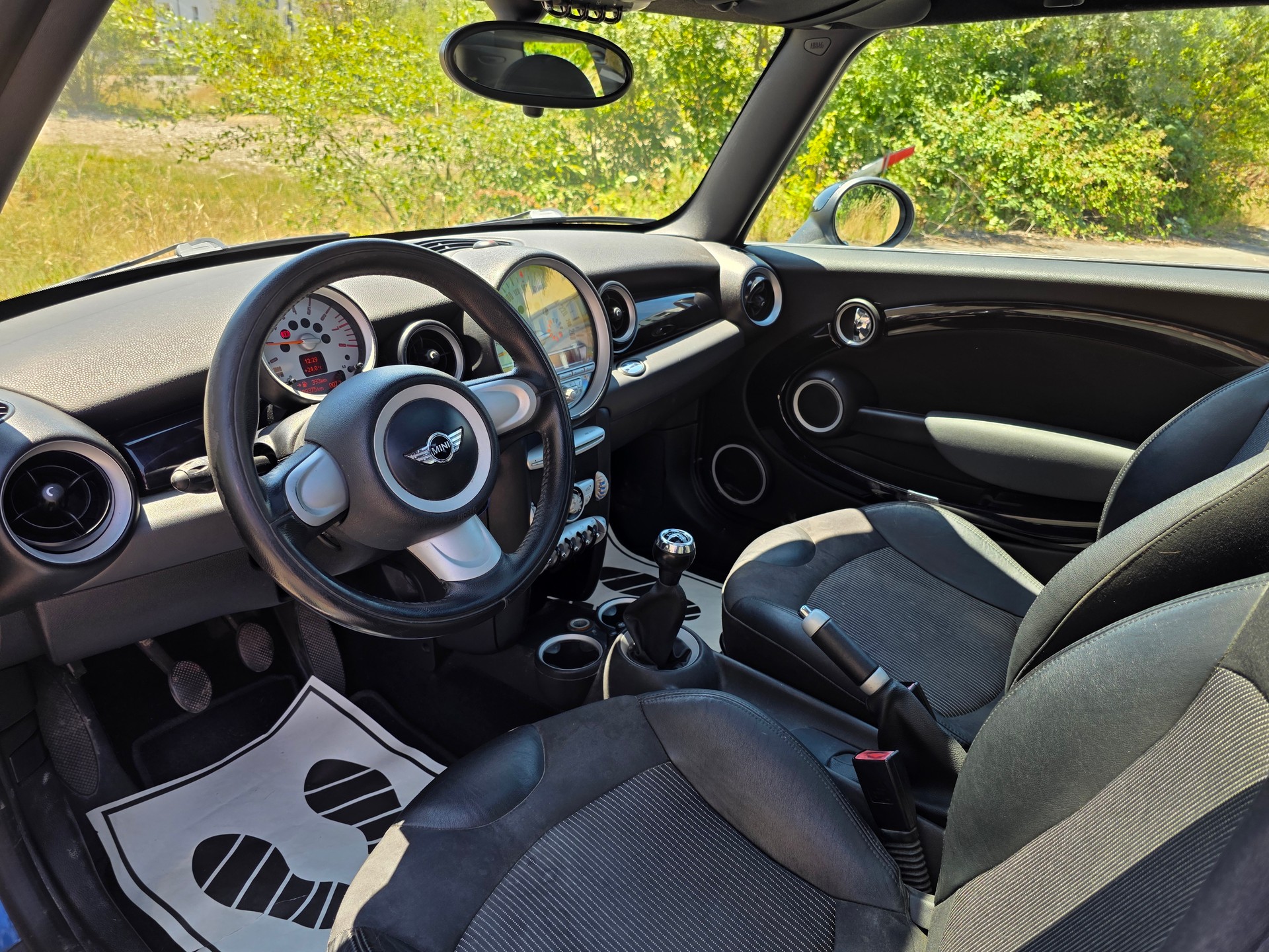 MINI COOPER-image-11