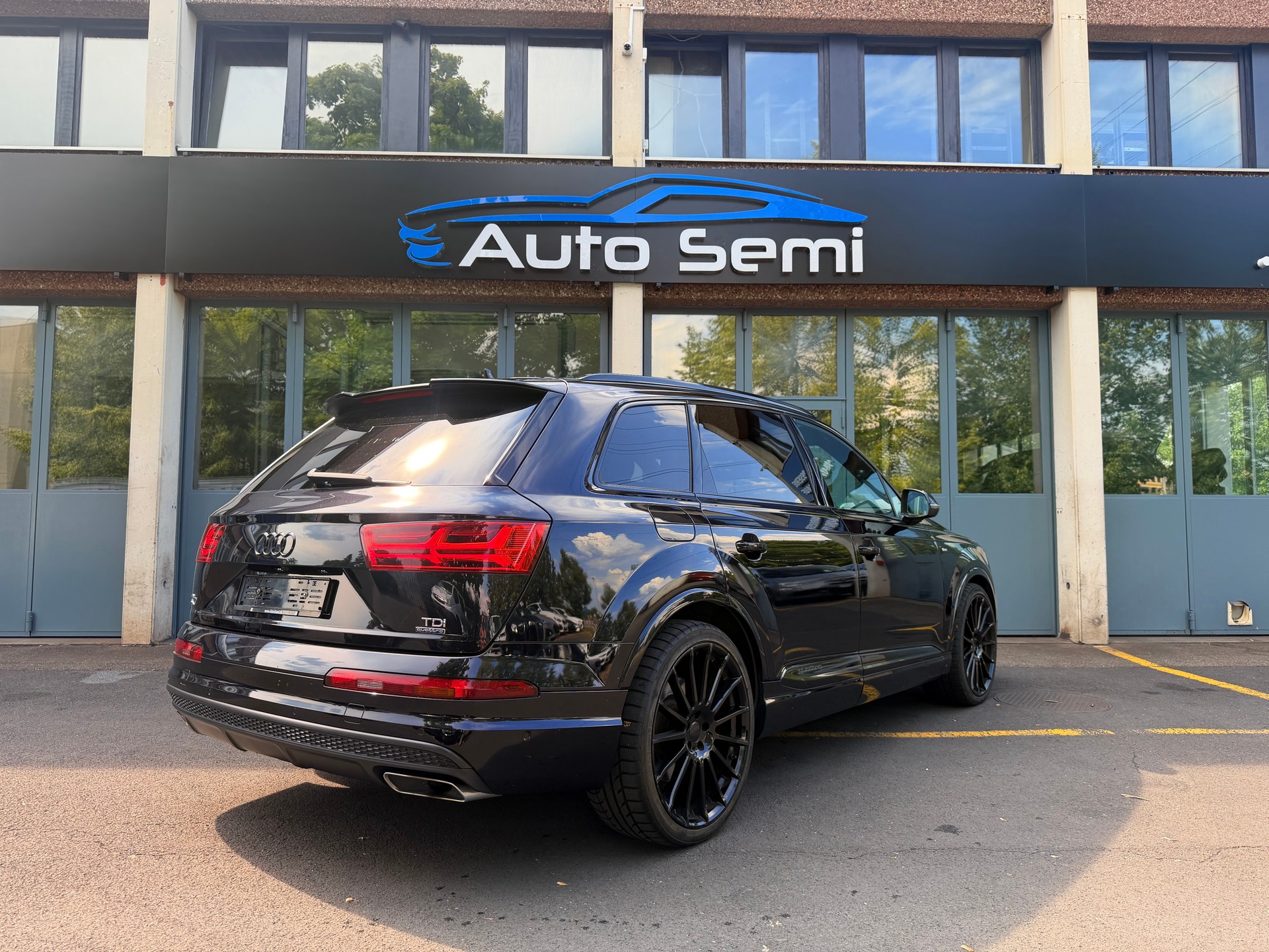 AUDI Q7 3.0 TDI quattro tiptronic-image-6