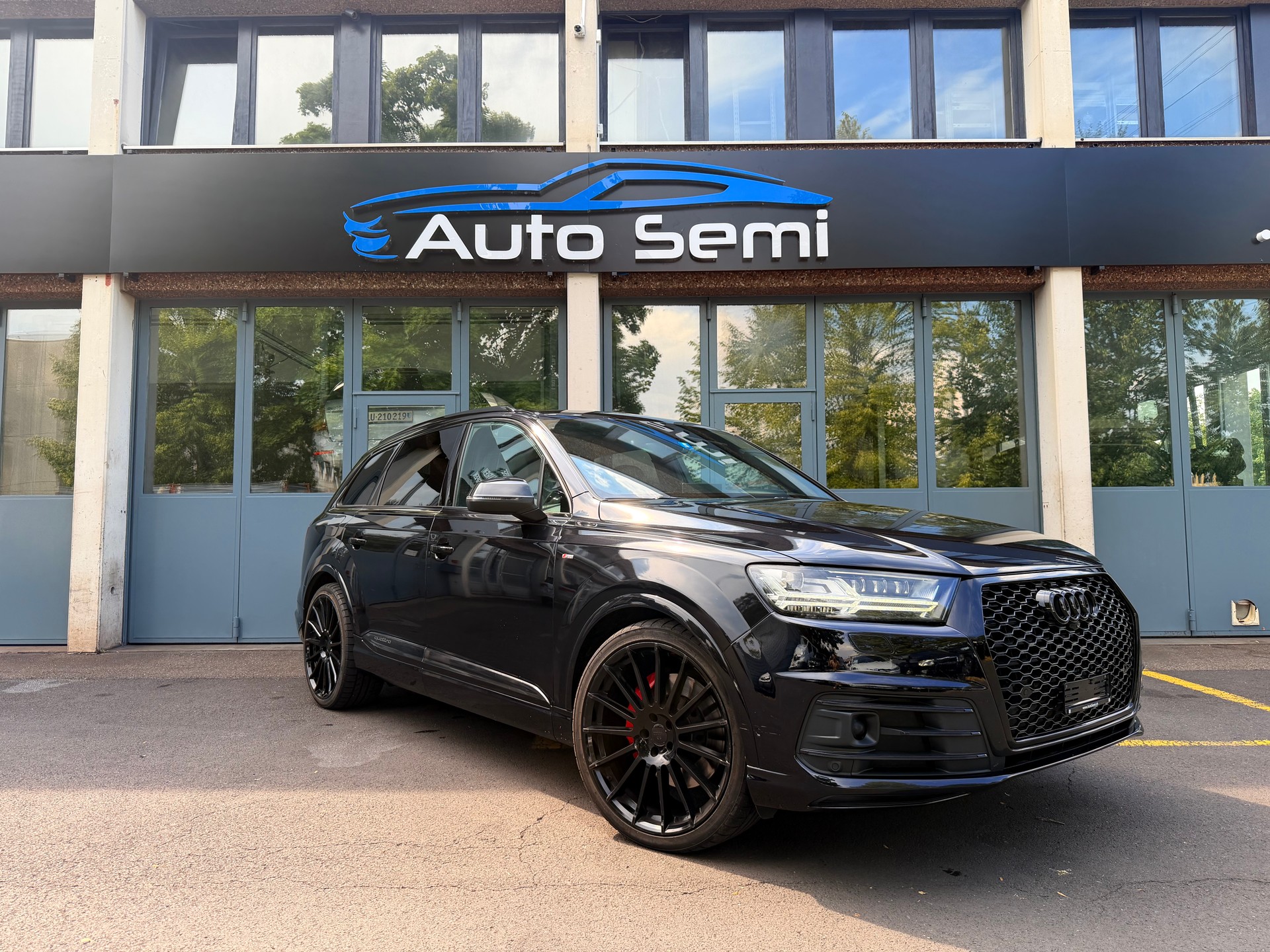 AUDI Q7 3.0 TDI quattro tiptronic-image-0