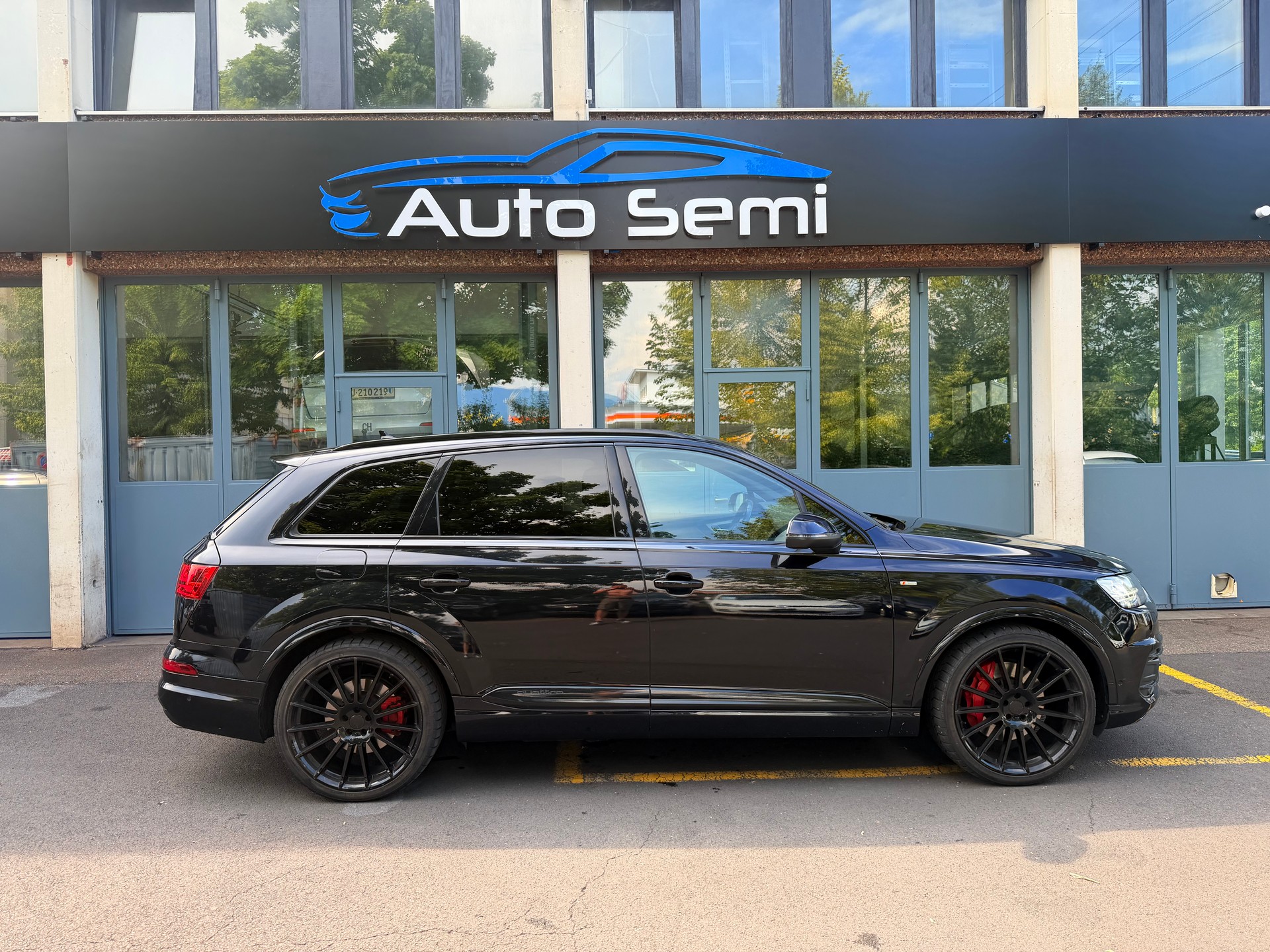 AUDI Q7 3.0 TDI quattro tiptronic-image-7