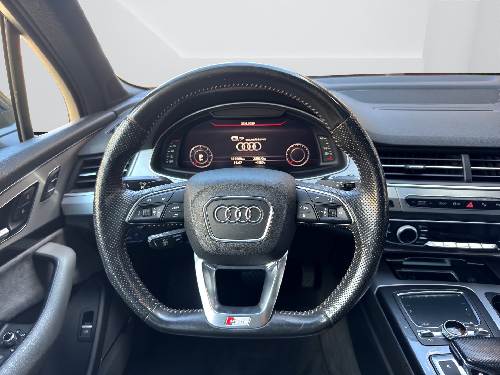 AUDI Q7 3.0 TDI quattro tiptronic-image-14