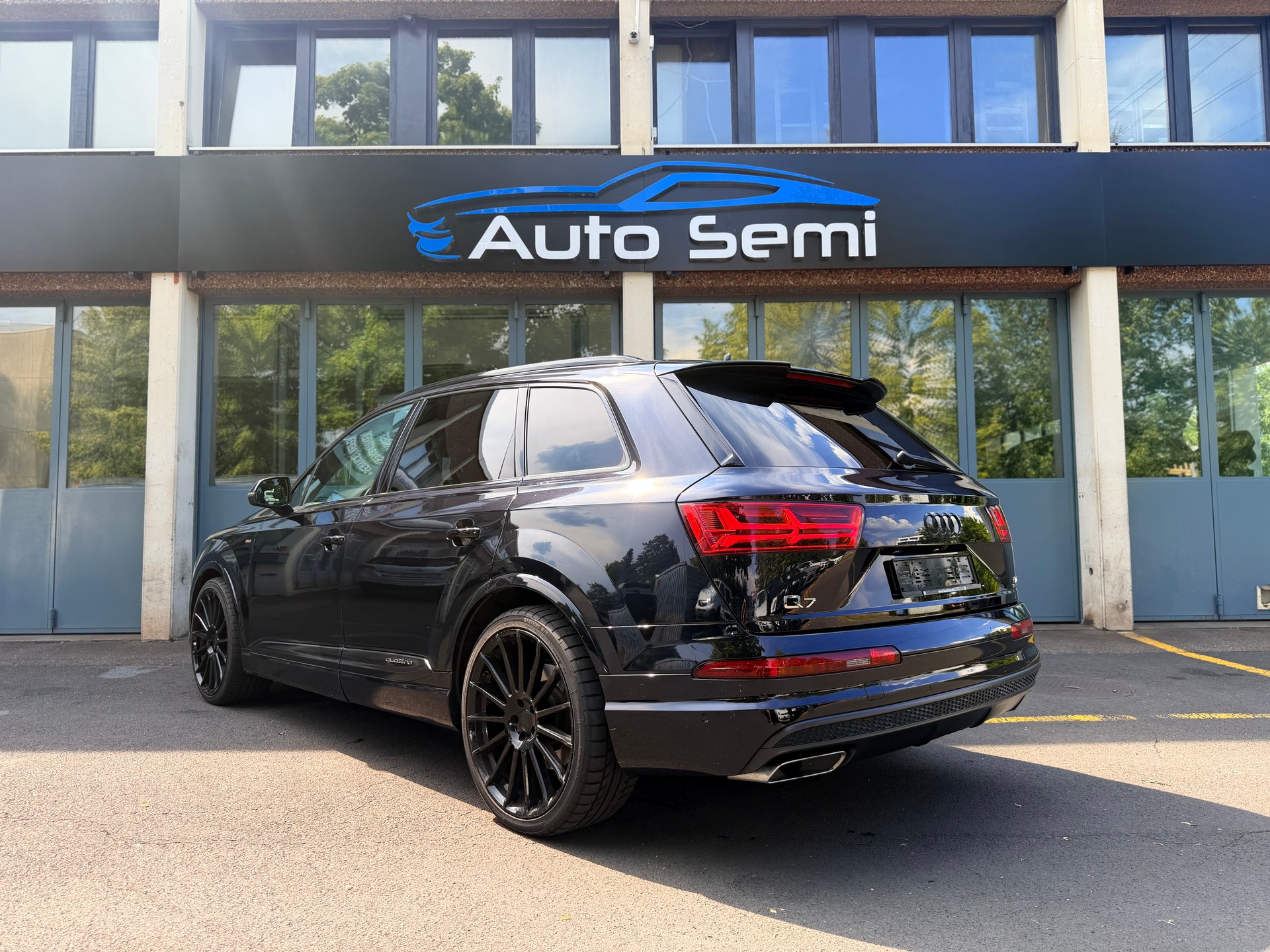 AUDI Q7 3.0 TDI quattro tiptronic-image-4