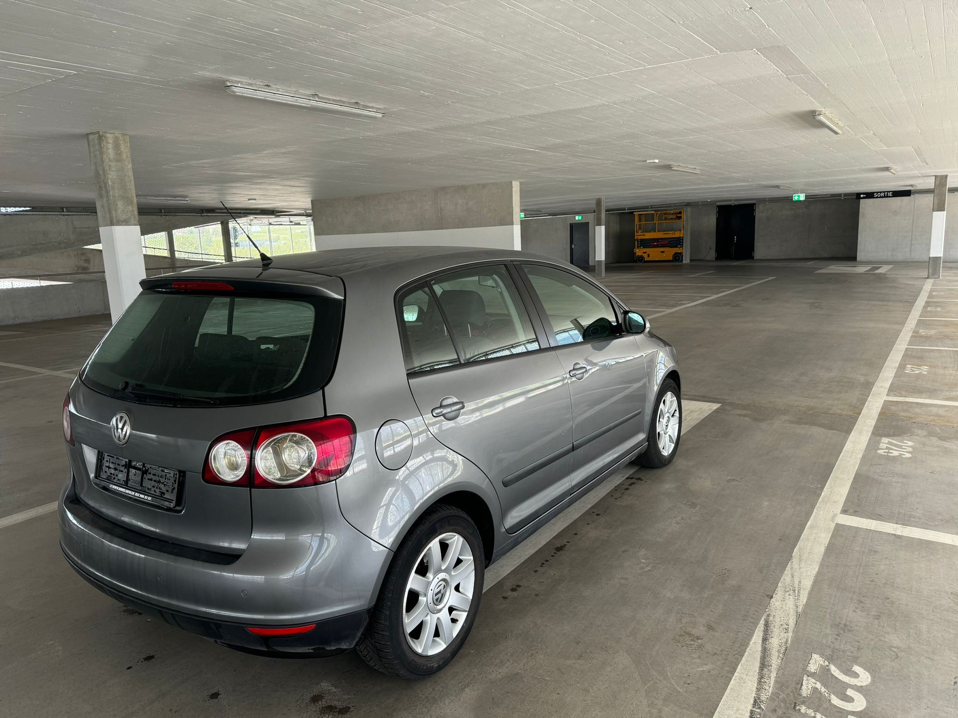 VW Golf Plus-image-5