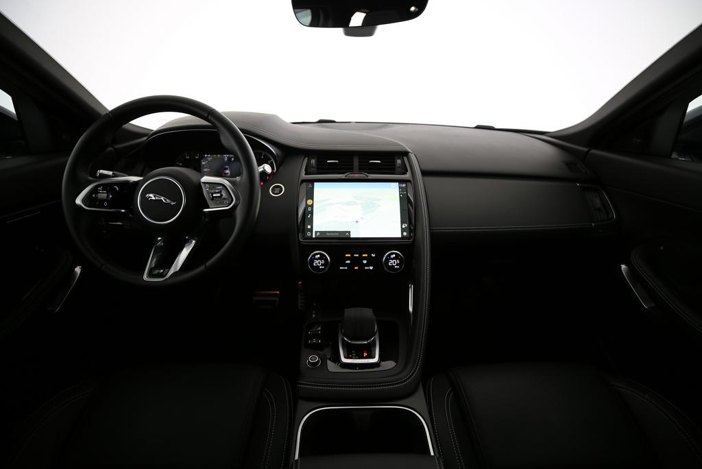 JAGUAR E-Pace 1.5 T 300e R-Dynamic S AWD-image-4