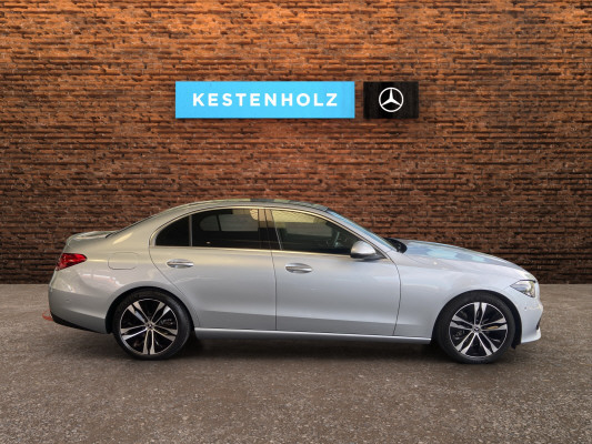 MERCEDES-BENZ C 180 Avantgarde-image-2