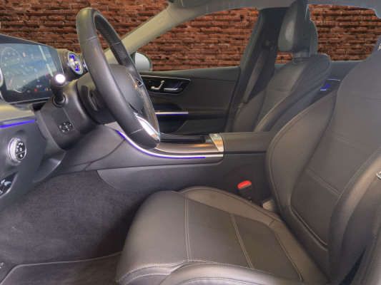 MERCEDES-BENZ C 180 Avantgarde-image-9