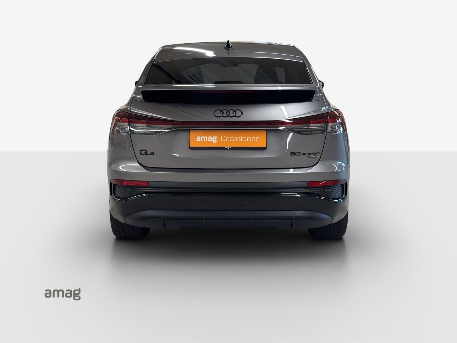 AUDI Q4 Sportback e-tron 50 quattro-image-4