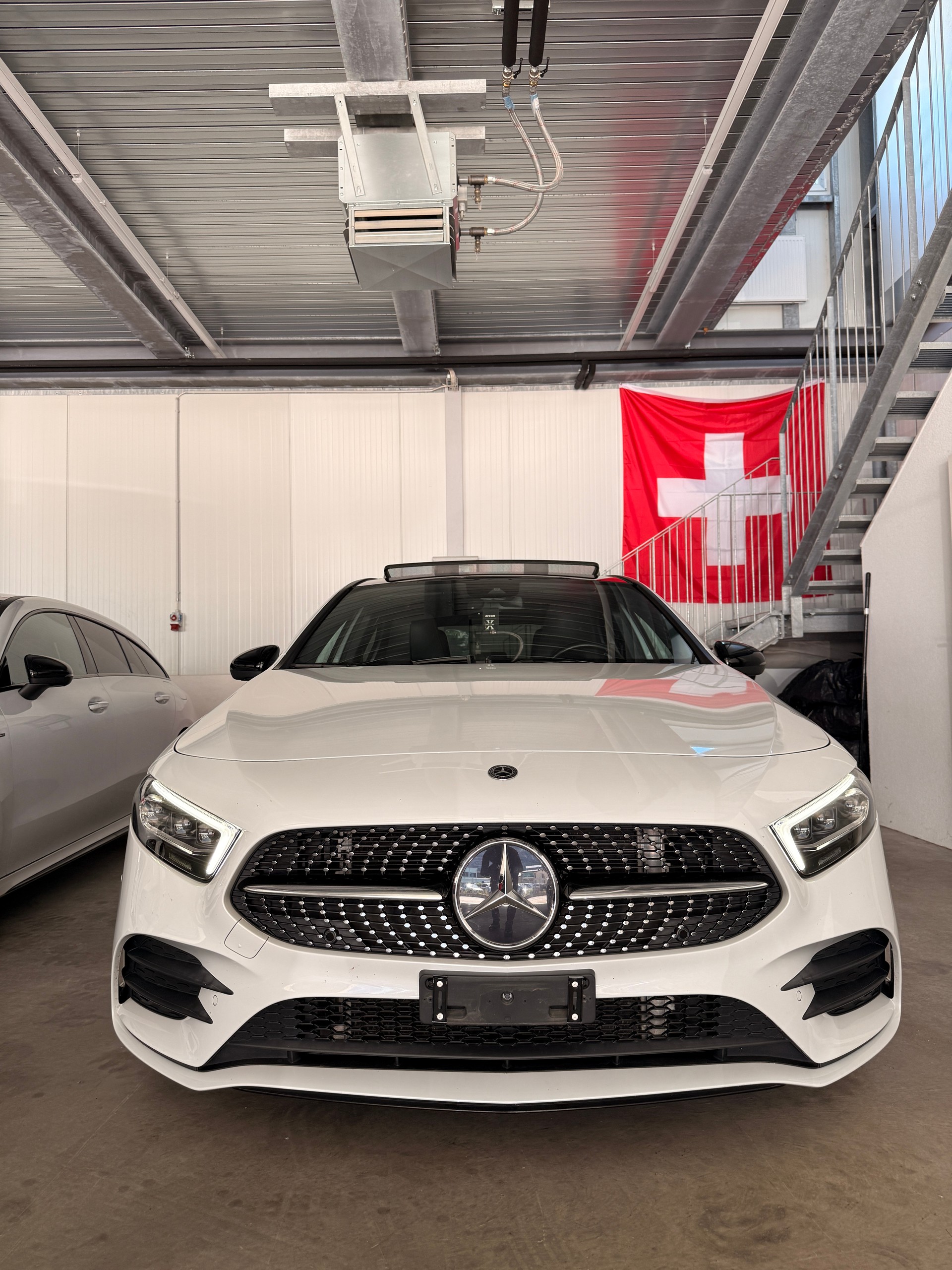 MERCEDES-BENZ A 220 Style 7G-DCT-image-26