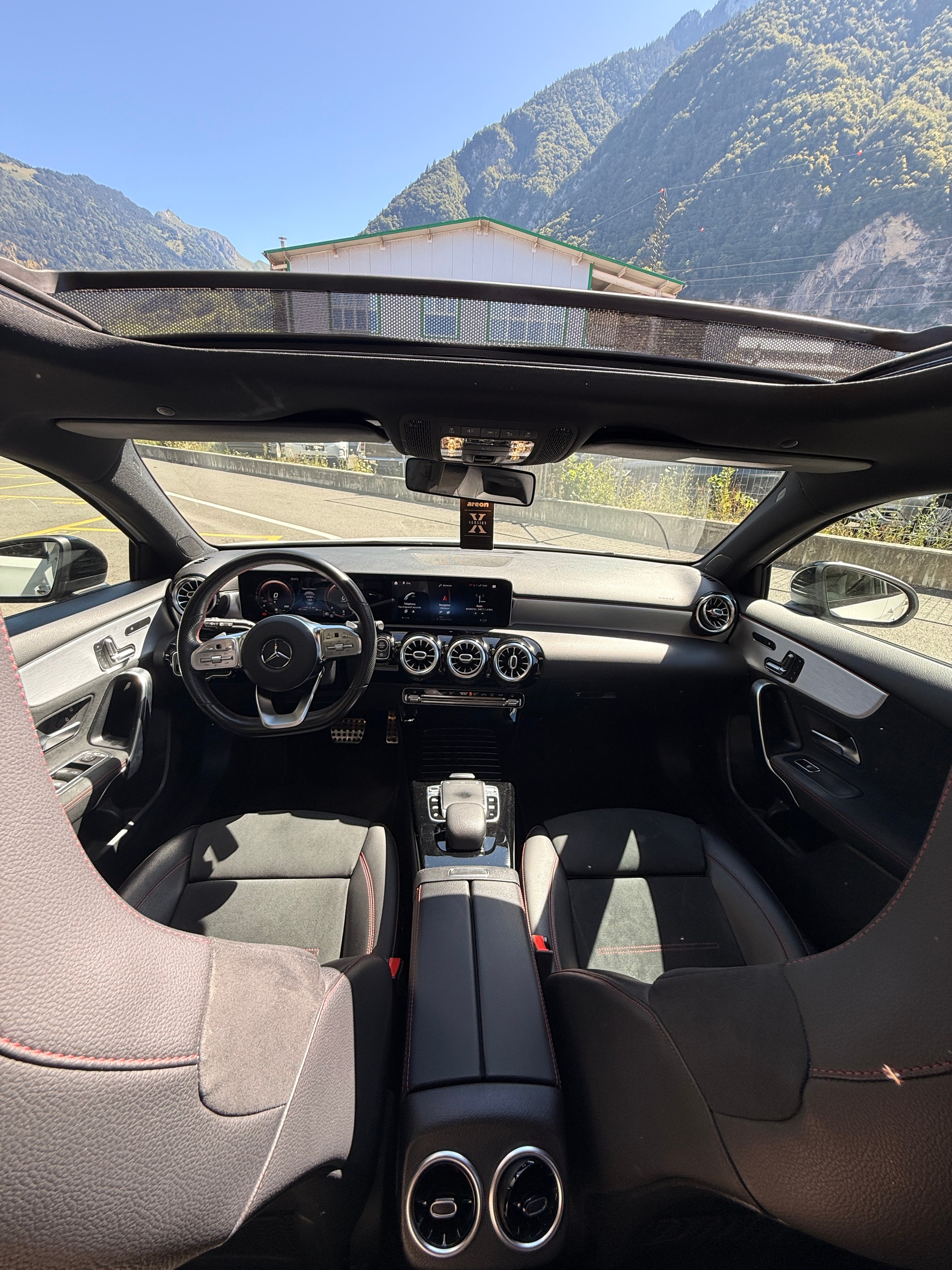 MERCEDES-BENZ A 220 Style 7G-DCT-image-21