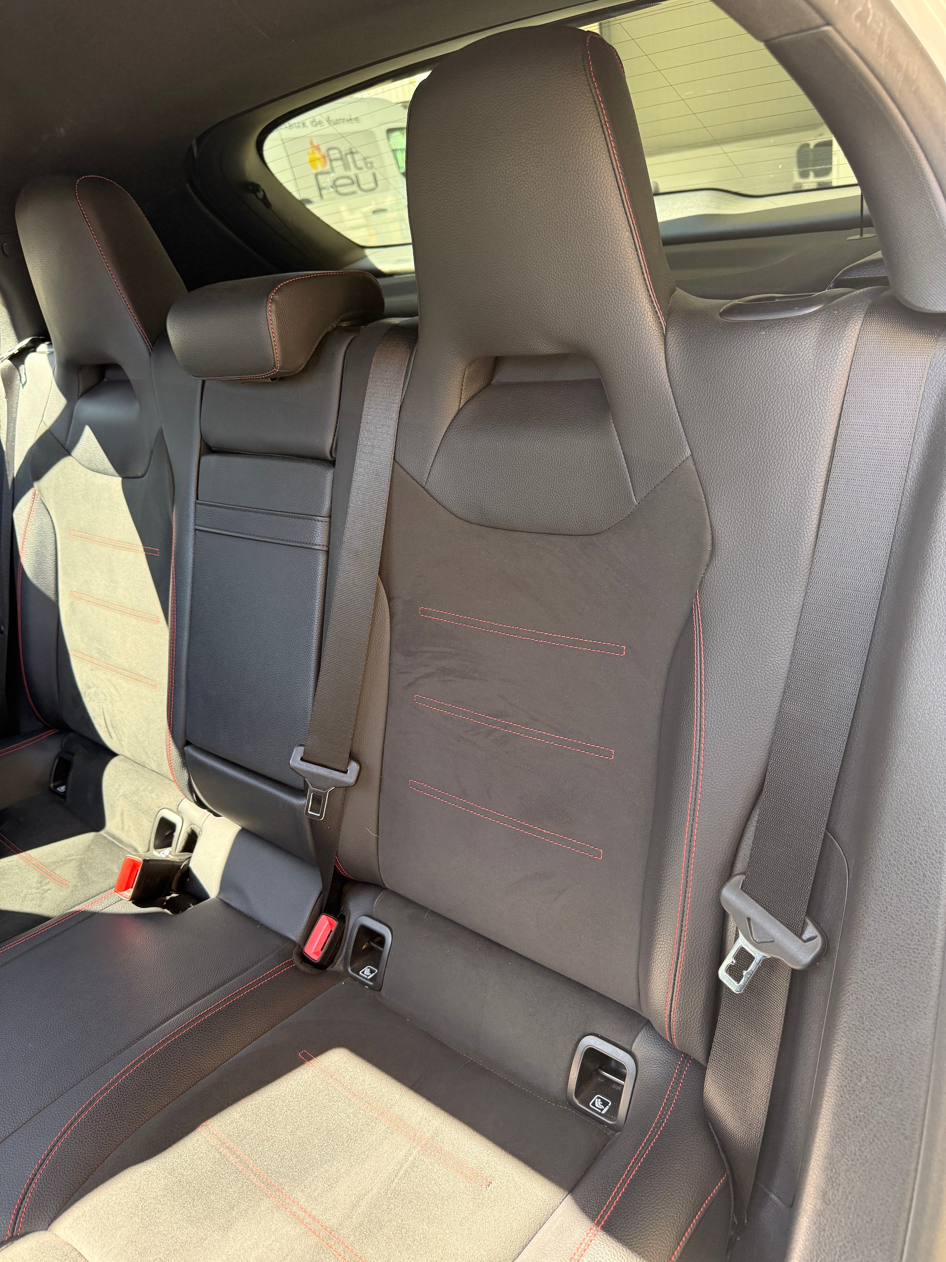 MERCEDES-BENZ A 220 Style 7G-DCT-image-20