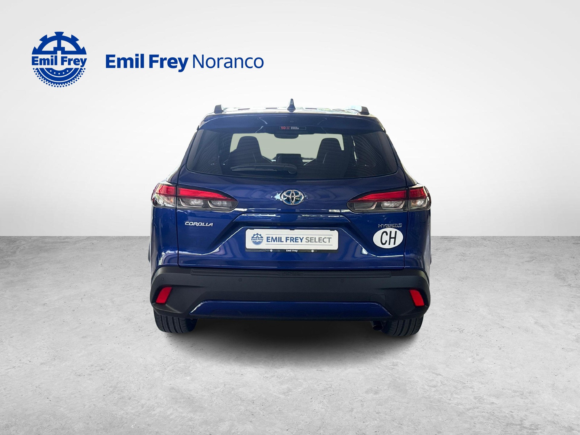 TOYOTA Corolla Cross 2.0 HSD Trend AWD-i-showroom-element-3