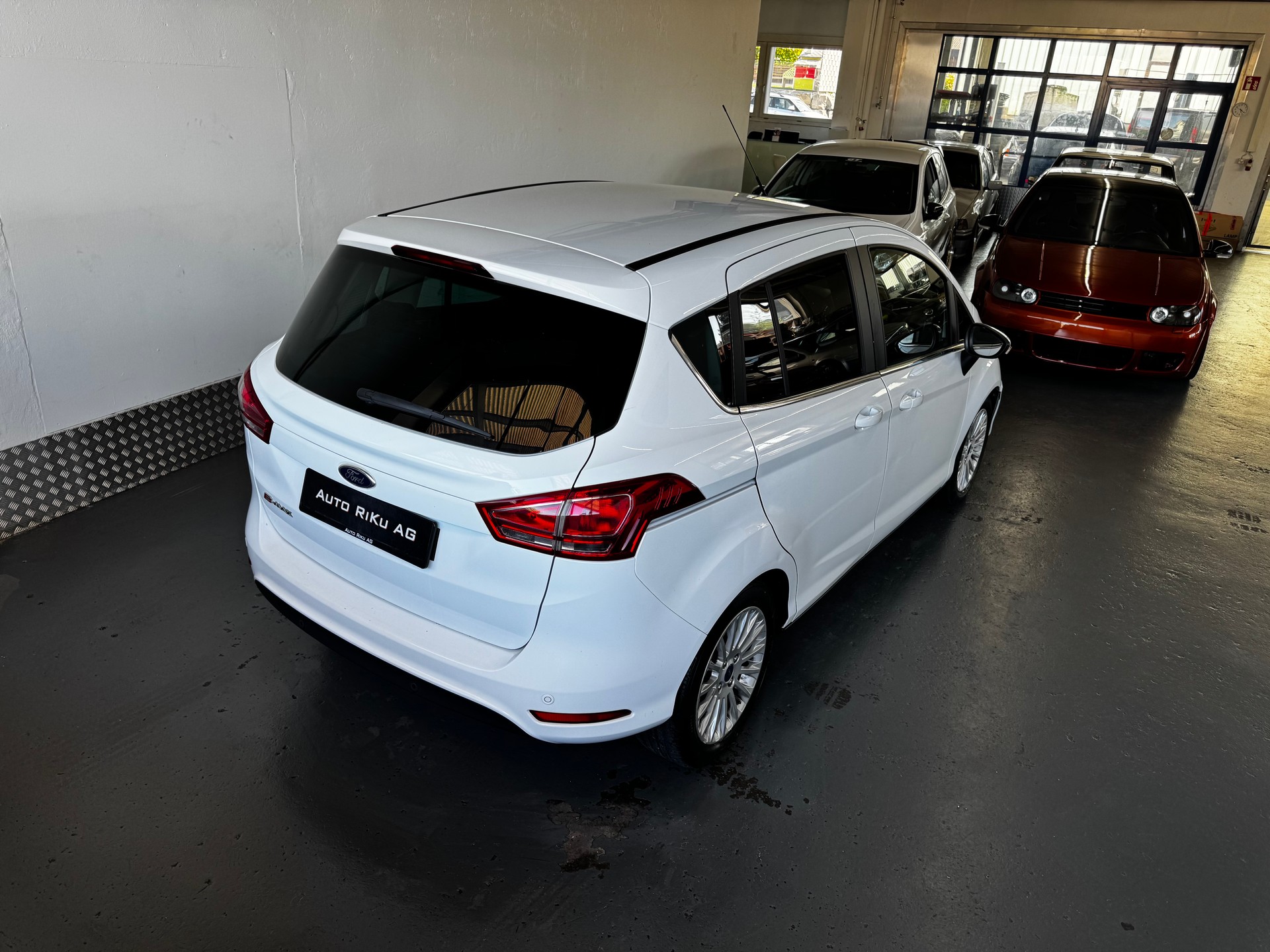 FORD B-Max 1.6 Ti-VCT Trend PowerShift-image-7