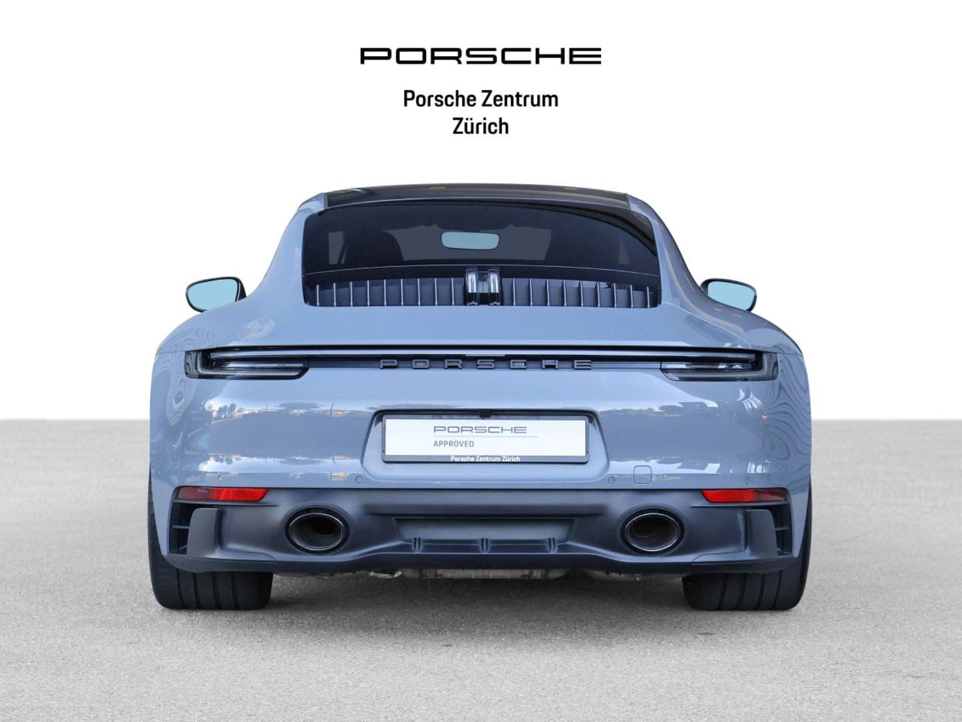 PORSCHE 911 Carrera 4 GTS-image-9