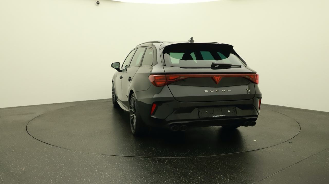 CUPRA LEON ST 2.0 TSI VZ Black Edition-image-3