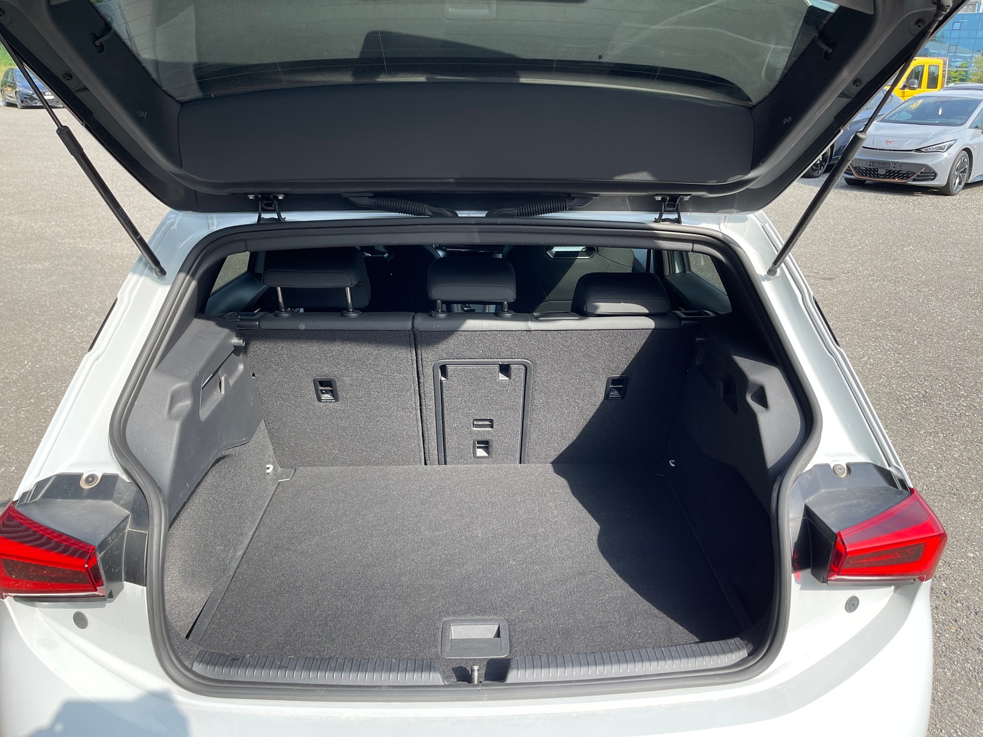 CUPRA Born 58 kWh-image-4