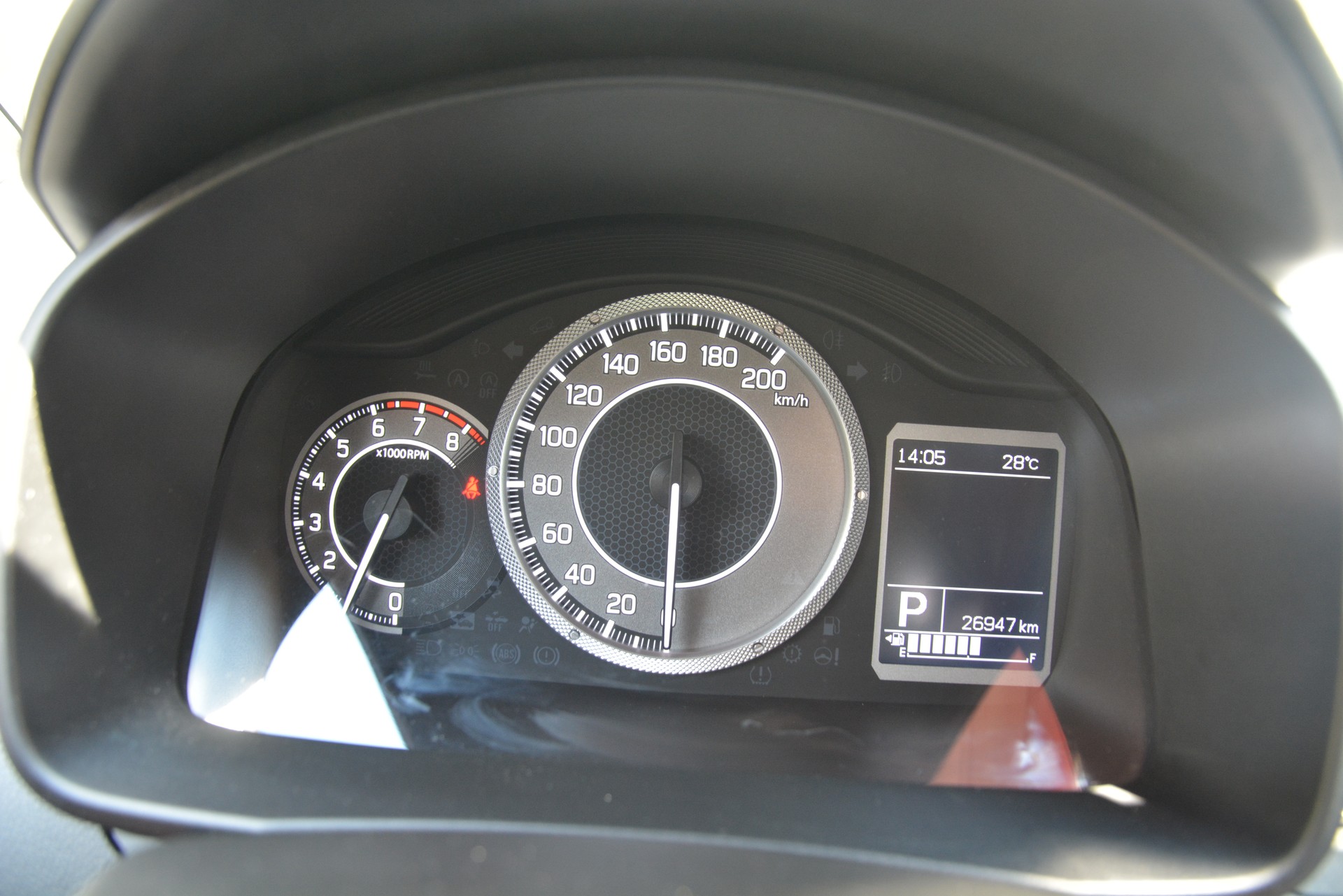 SUZUKI Ignis 1.2i Compact+ Hybrid CVT-image-5