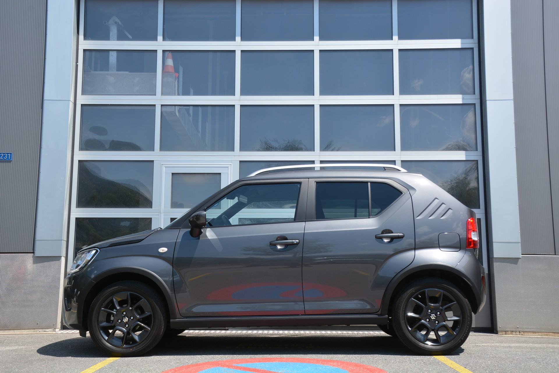 SUZUKI Ignis 1.2i Compact+ Hybrid CVT-image-3
