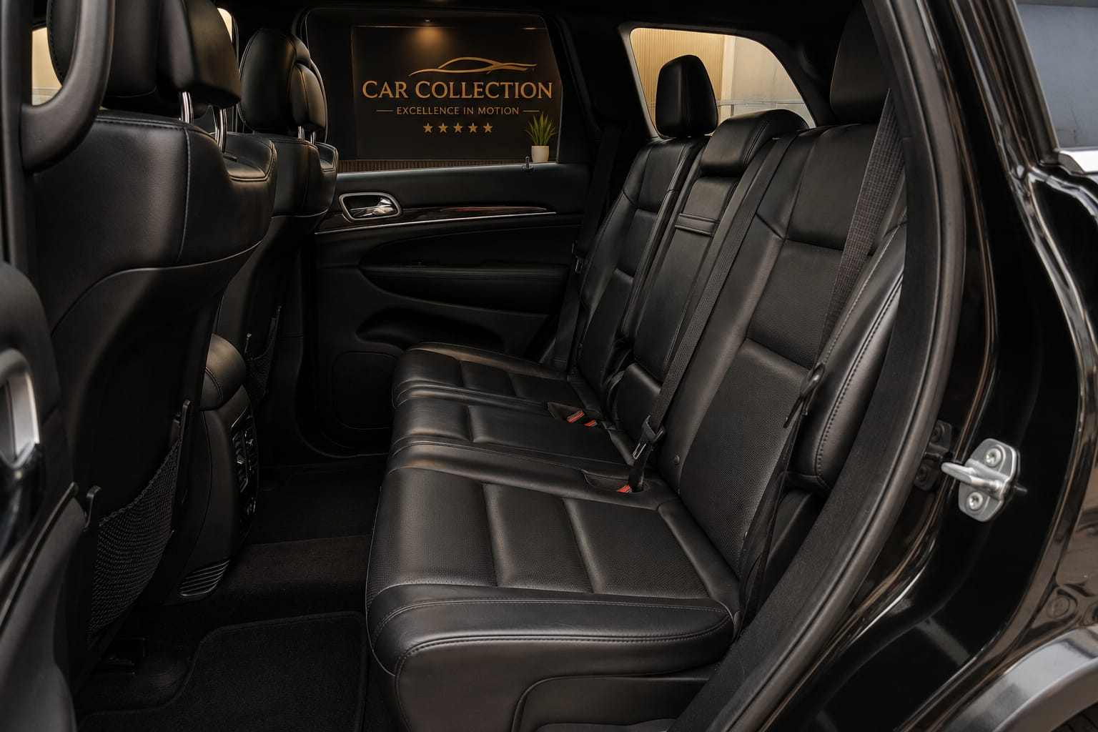 JEEP Grand Cherokee 3.0 CRD Overland Automatic-image-4