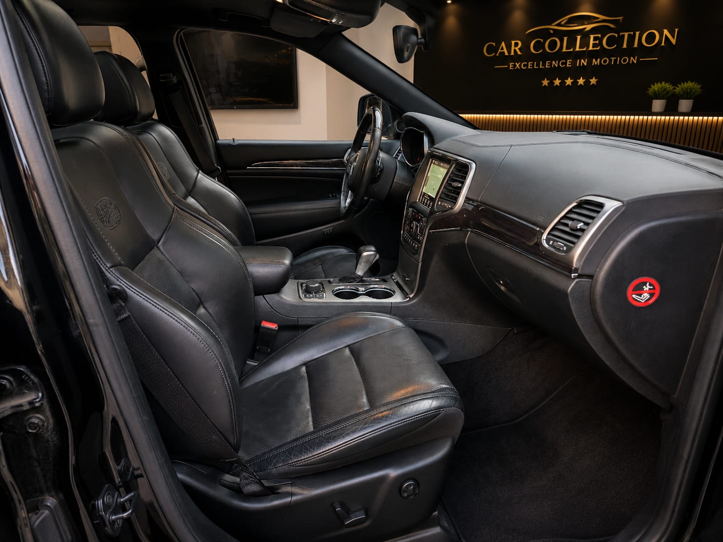 JEEP Grand Cherokee 3.0 CRD Overland Automatic-image-6